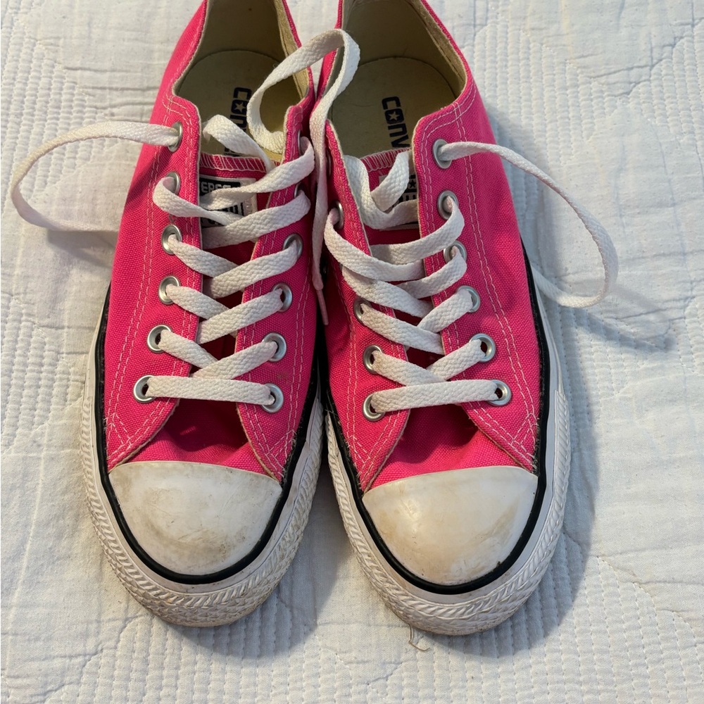 Converse Women's Sneakers in Pink and White